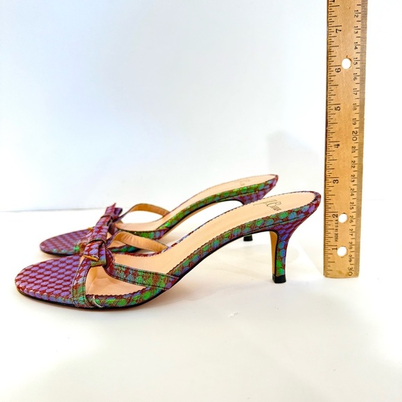 J. Crew Disco Dot Iridescent Strappy Mule Kitten Heel Size 6 Color Shifting - Picture 9 of 9